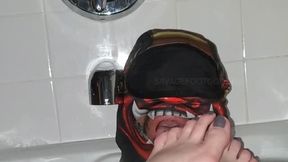 Halloween foot domination terror | Standard Difintion