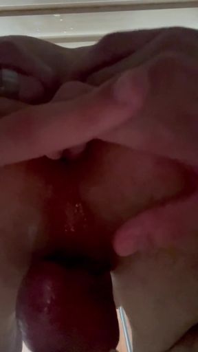 Sexy femboy in the bathtub   Clip 1