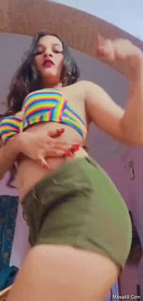 BEAUTIFUL HOT DESI GIRL SHOWING NUDE BODY TO BF PART 2