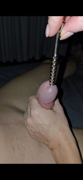 Experimenting with different sounds in his big cock