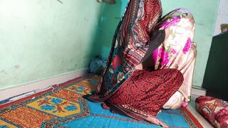 पड़ोस वाली किरायेदार को पटा कर उसकी गांड मार ली