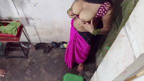 Sister-in-law's fucking Dewar Se Bhabi after fucking her husband, she went to the brother-in-law's room, sucked his brother-in-law's cock, sucked it, and then stood up and fucked in doggy style.