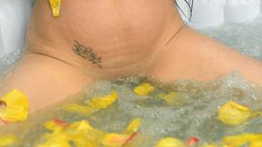 Sexy body in jacuzzy