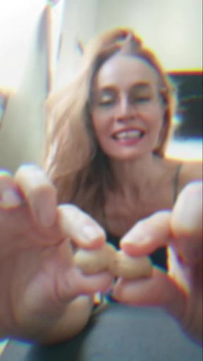 Amateur ballbusting session on OnlyFans