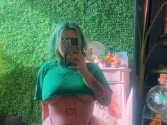 Big boobs milf masturbates with her dildo