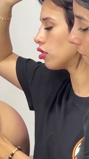 Lesbian tomboy threesome end up eating a big white ass   Clip 1