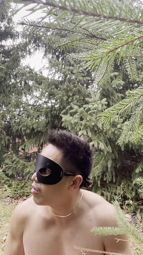 Wind-chilled Thrill: Flex & Release on a Frigid Day