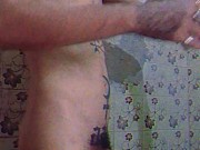 Tomando banho de rola dura