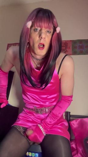 Jess Silk Rides Dildo