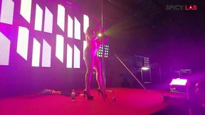 SnowWhite and the apple of sin