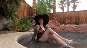 Poolside Ashtray Slave (wmv)