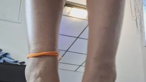 Toms and more tiny men