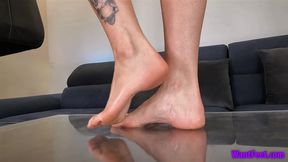 Irresistible Arched Feet Tease - 4K MP4