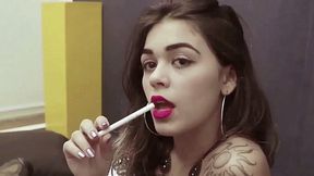 Smoking Sexy Girl Close Face 100's Model Kimberly Video 0049