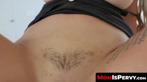 Tattooed MILF Alexis Zara rides cock in cowgirl & missionary