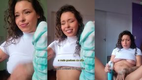 morena gostosa do peito pequeno engolindo uma rola enorme