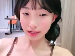 Amateur asians ass toyed