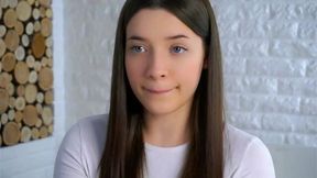 Esme Coppens Private Show