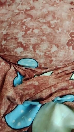 Tamil wife has sex with neighbor&#039;s teenage boy while husband is not at home on video call