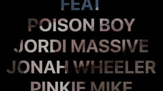 Tânărul tatuat Jonah Wheeler domină cu pula lui masivă într-un futai anal dur în stil pe la spate