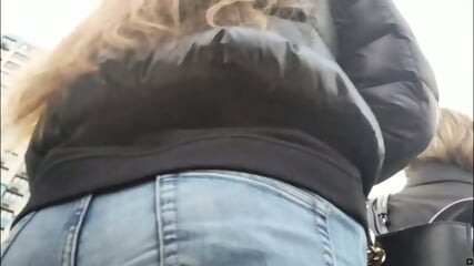 Beautiful little jeans