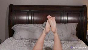 Barefoot Footplay Relaxing With Feet Up in Air - Kylie Jacobsx - MP4 720p HD