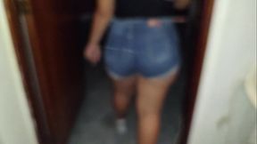 SEASON TWO - Colombian Big Booty'_s wALK - WAtch how soft shake!