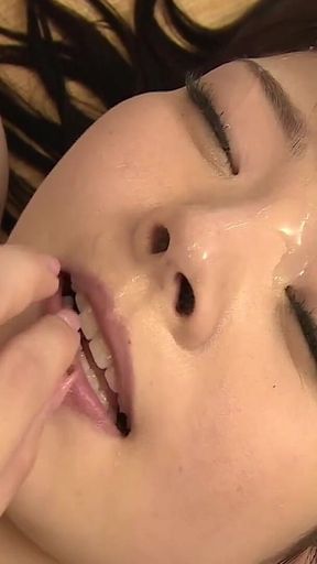 Yui Kasumi - the Uncut Selection