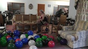 Balloon Pop Race - Miss Jessica Wood uses her bottom to pop 100 Balloons (640x480)