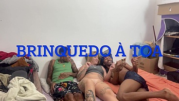 Com a branquinha gostosa tatuada hmh com dupla penetração