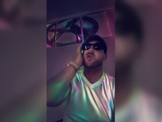 Singing, he-he. Hurt - Ravishing Delilah