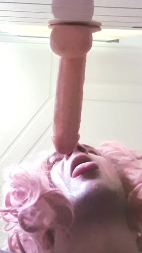 Crossdresser Pina Dildo Deepthroat Swallowing Hard Hals