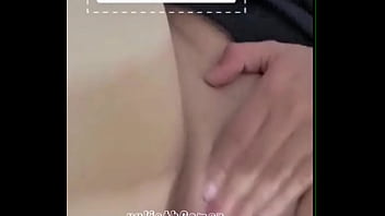 Al marido se le permiti&oacute_ masturbarse mientras su esposa ten&iacute_a sexo frente a &eacute_l