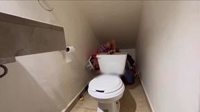 plomero ensena a joven caliente como se folla en mexico