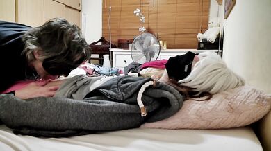 307 Holland Doll - Summer de Mol I am a Whore!