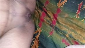 Desi Magi Hot Sex. Looking so Beautiful
