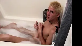 Jarrod Prince enjoys foot play, toe sucking and hardcore bareback fucking
