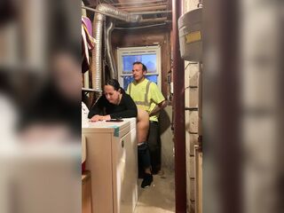 Fucking a cheating chunky butt in the basement