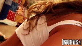 Mofos Eva Lovia loves the camera