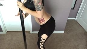 JennaKitten - Sexy Legging Farts