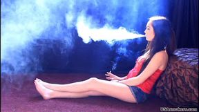USA Smokers Cassidy Heavy Smoking Beauty