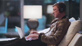 ”Blonde Kiara Cole is an Irresistible VIXEN Cutiepie”