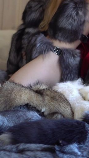 Playing and Teasing with a Lot of Fur! Masturbation in a Fur Coat