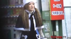 Street Filmed Young Gyaru Undressing Explicitly