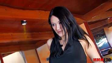 Amazing Gipsy slut Lisa Spice fucking in a bar