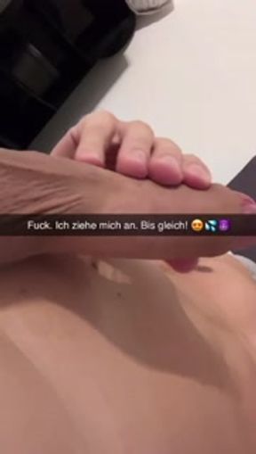 18 year old girlfriend cheats with her stepbrother brother and sends it to him on snapchat