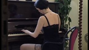 Friend's booty gets hammered
