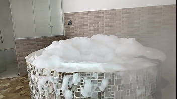 Jacuzzi