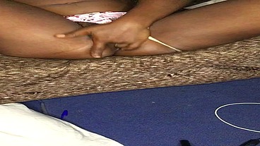 I love to masturbate in my pinky gstring