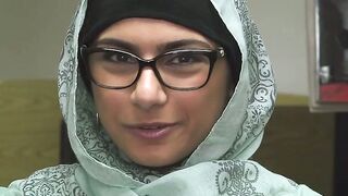 Library masturbation with cute Arab pornstar Mia Khalifa